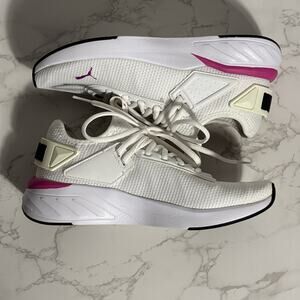 PUMA AMARE White Running Training Athletic Shoes Sneakers Women's Size 8.5